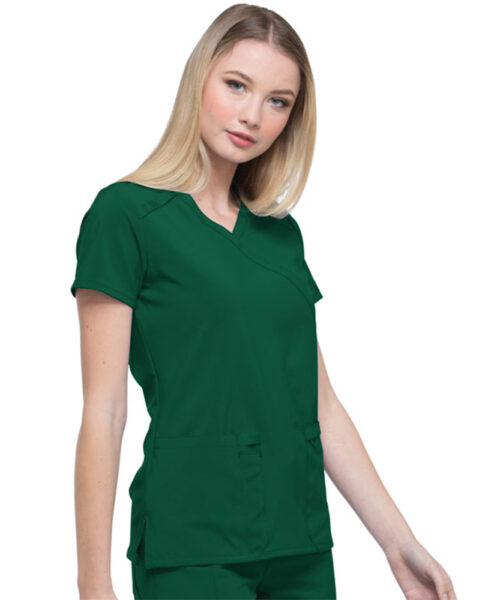 hospitality uniform manufacturers