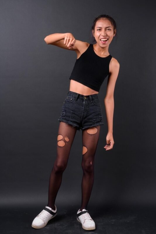 Ripped leggings